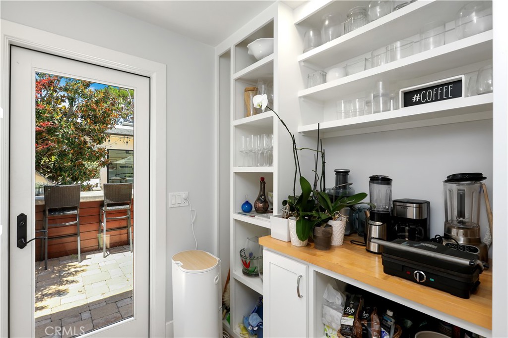 527 Seaward Road Property Photo 38