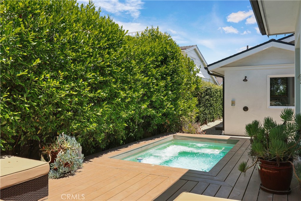 527 Seaward Road Property Photo 50