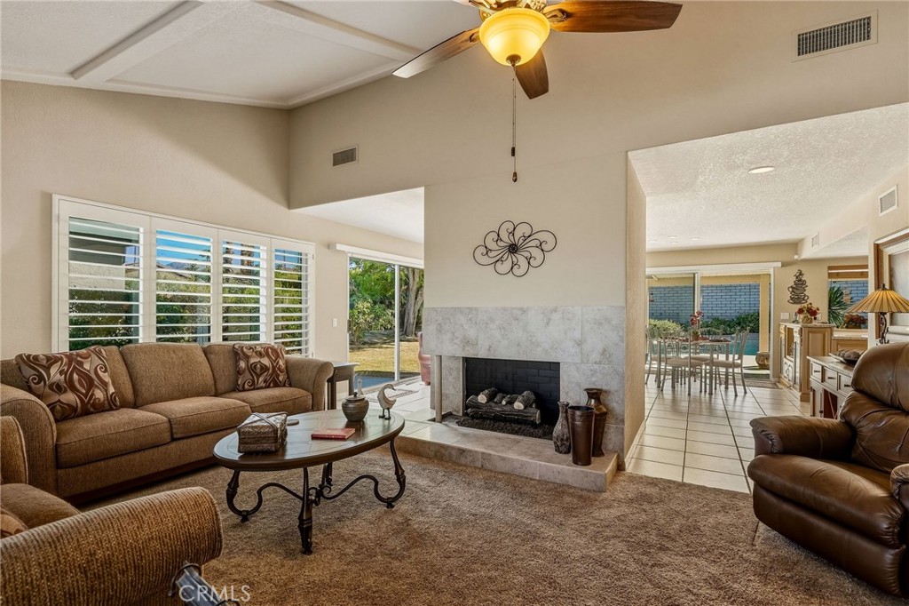 73499 Haystack Road Property Photo 3