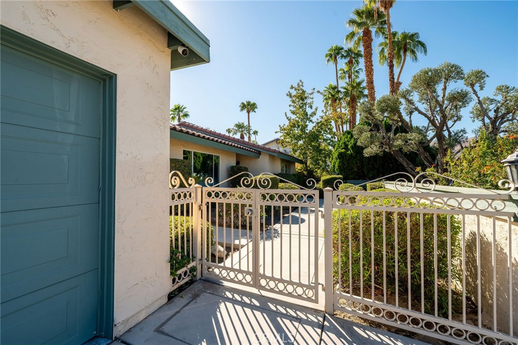 73499 Haystack Road Property Photo 4