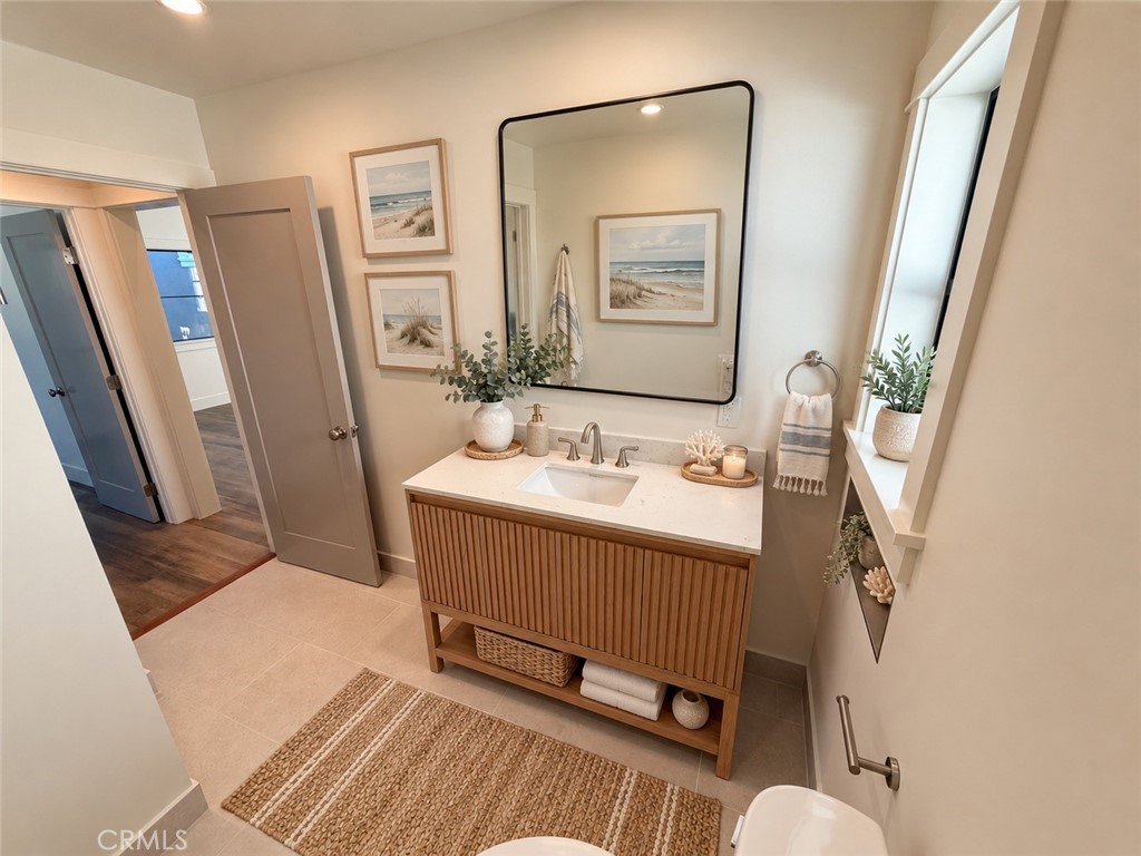 216 1/2 Amethyst Avenue Property Photo 10