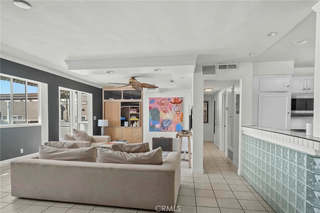 1200 E Ocean 42 Property Photo 19