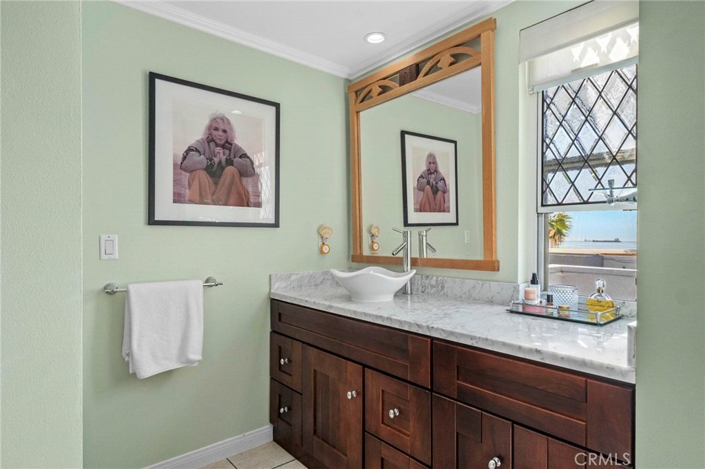 1200 E Ocean 42 Property Photo 25