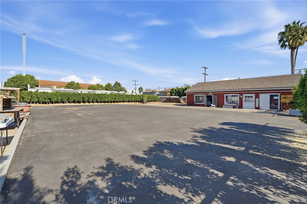 2302 Newport Boulevard Property Photo 8