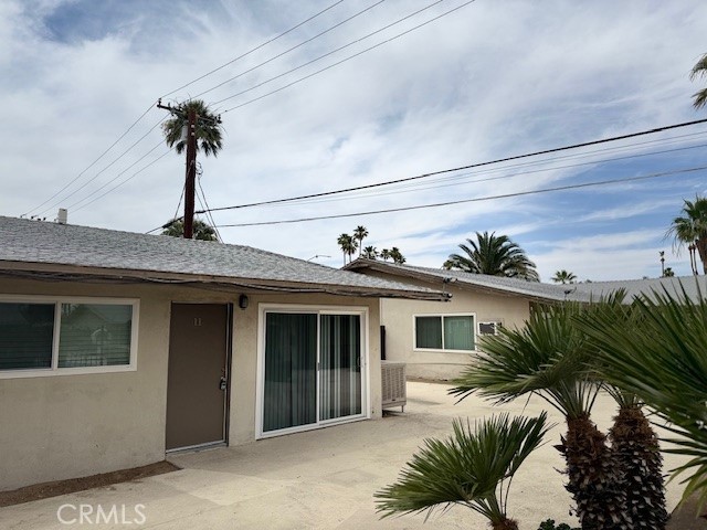 685 E Vista Chino F Property Photo 6