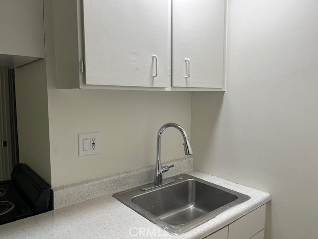 685 E Vista Chino F Property Photo 15