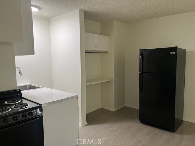 685 E Vista Chino F Property Photo 17