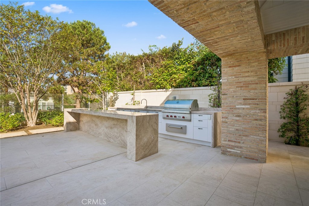 17 Colonial Drive Property Photo 16