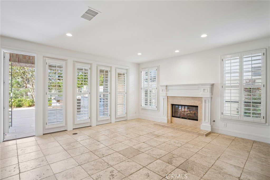 17 Colonial Drive Property Photo 20
