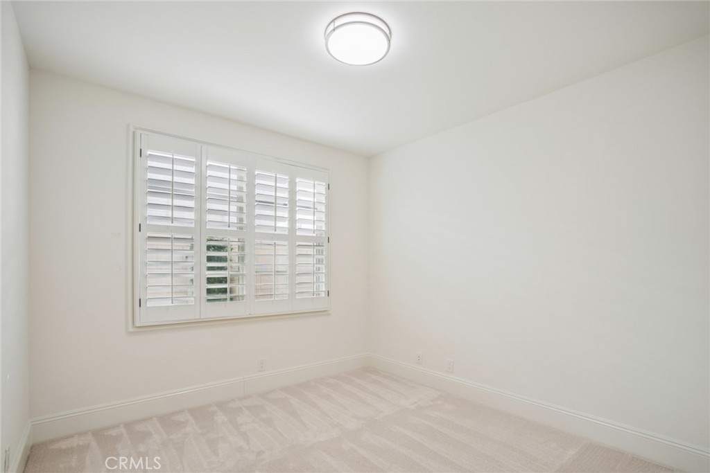 17 Colonial Drive Property Photo 31