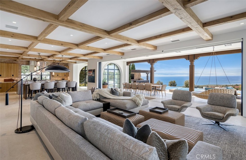 7 Clear Water Property Photo 11