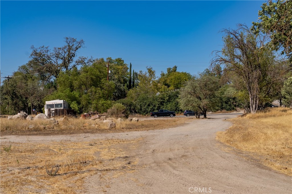 420 Creston Road Property Photo 6