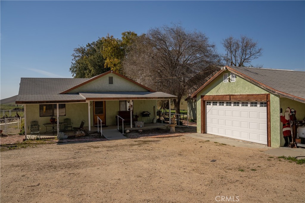 3160 Gillis Canyon Road Property Photo