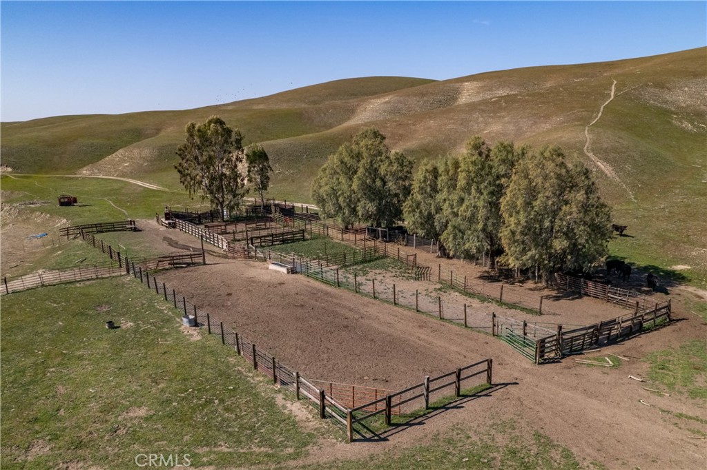 3160 Gillis Canyon Road Property Photo 15