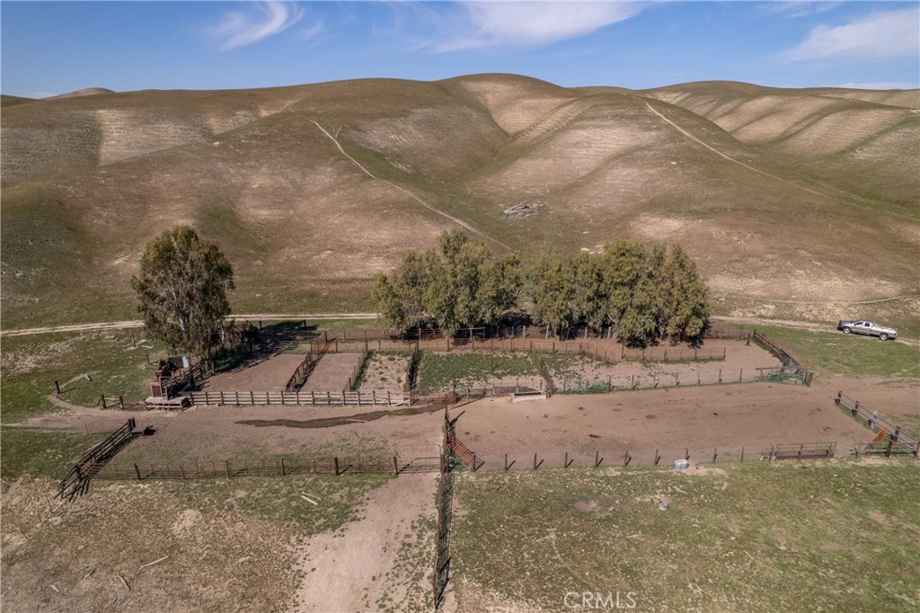 3160 Gillis Canyon Road Property Photo 16