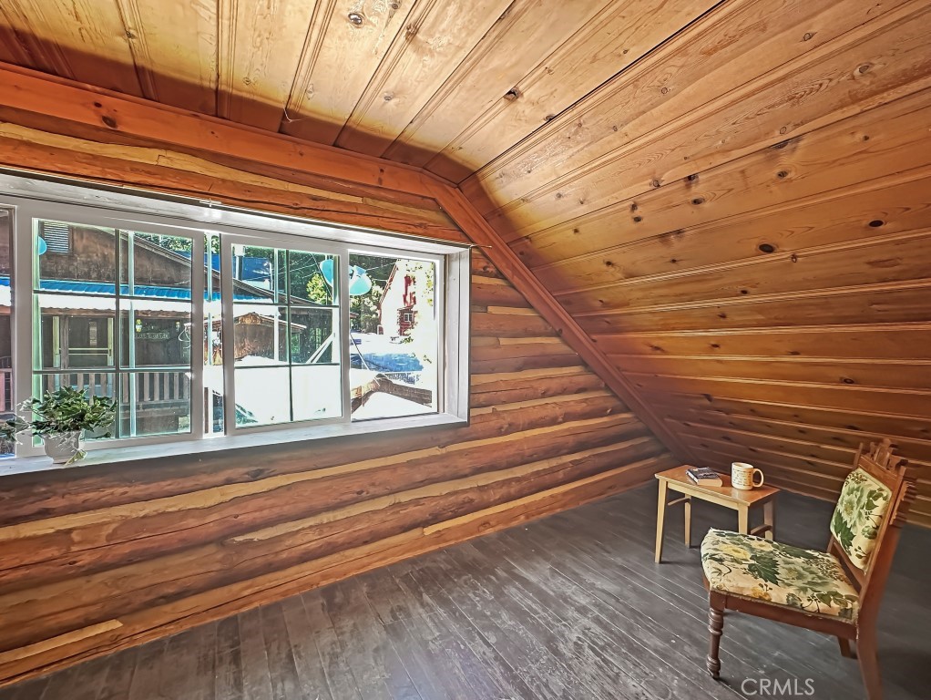 211 Main Street Property Photo 33