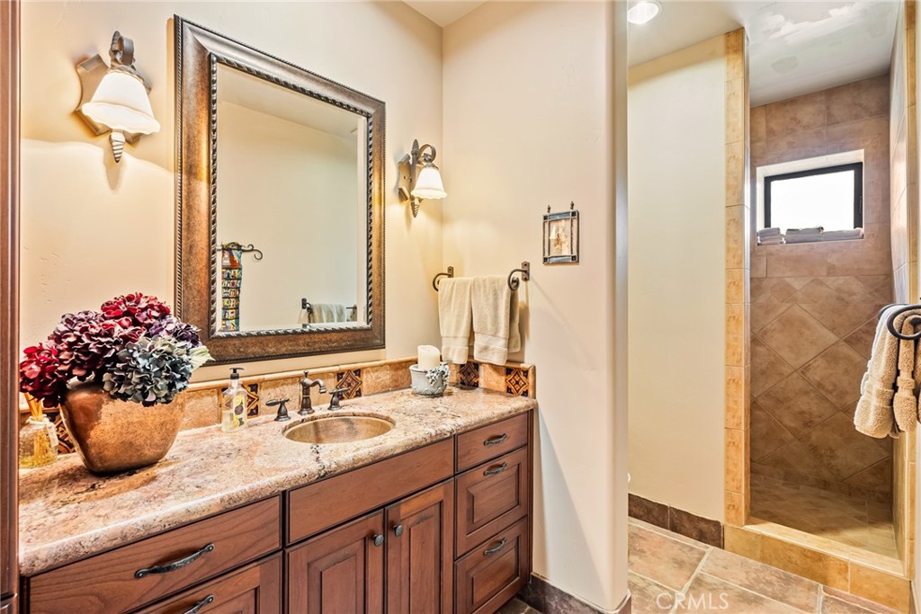 2135 Live Oak Rd Property Photo 14