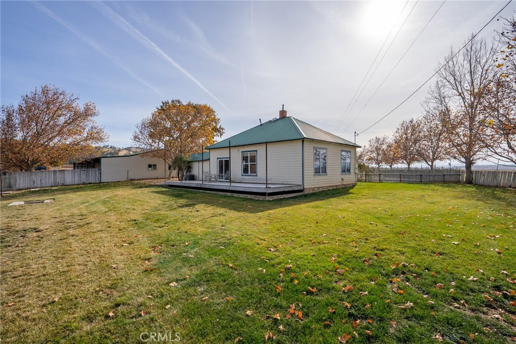 61173 Argyle Road Property Photo 8