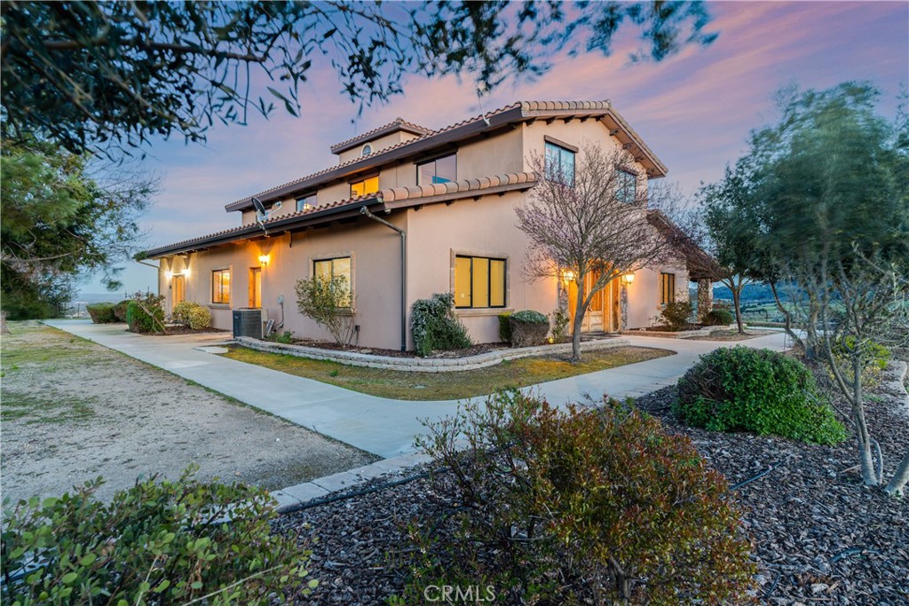 3230 Nacimiento Lake Drive Property Photo 2