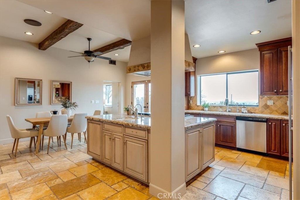 3230 Nacimiento Lake Drive Property Photo 22