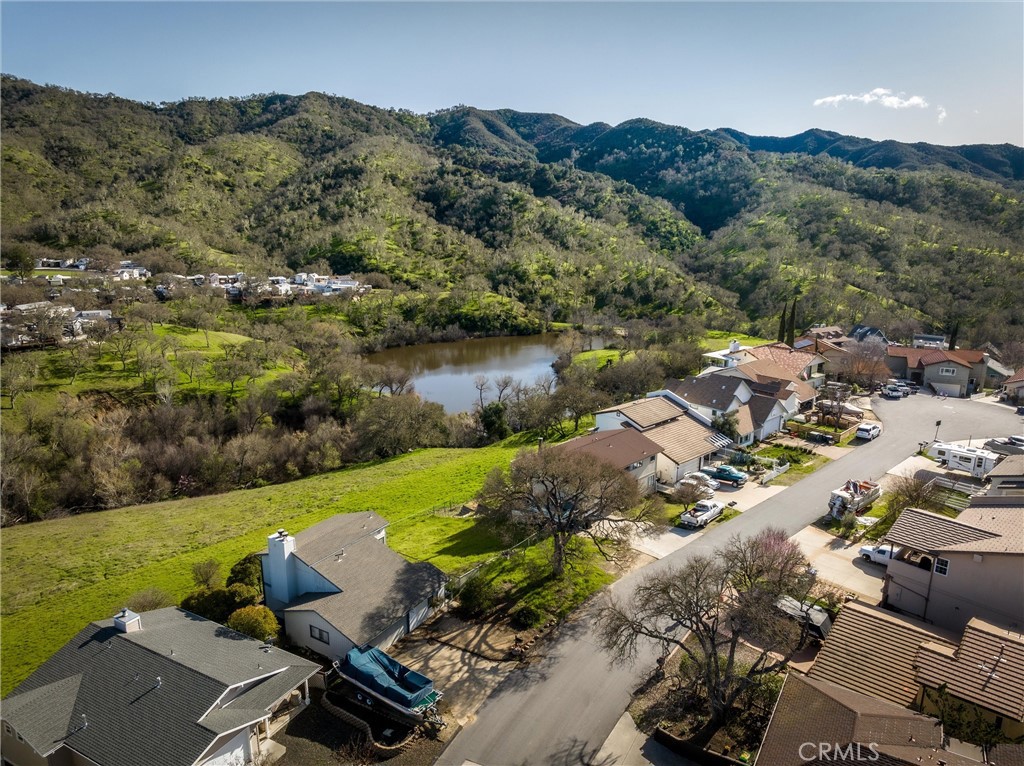 5042 Meadow Lark Lane Property Photo 11