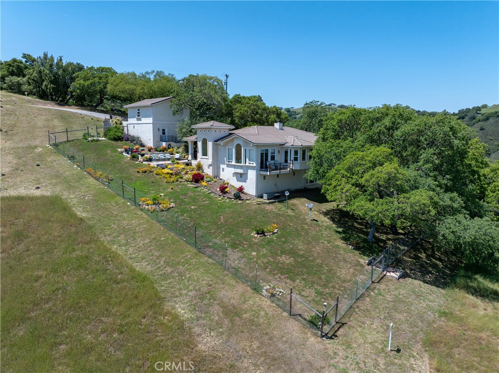 14600 El Monte Road Property Photo 2