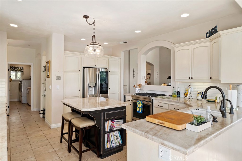 14600 El Monte Road Property Photo 16