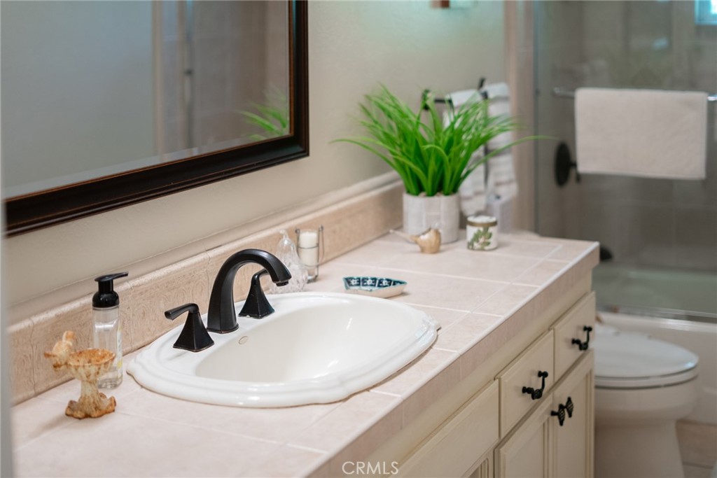 14600 El Monte Road Property Photo 26