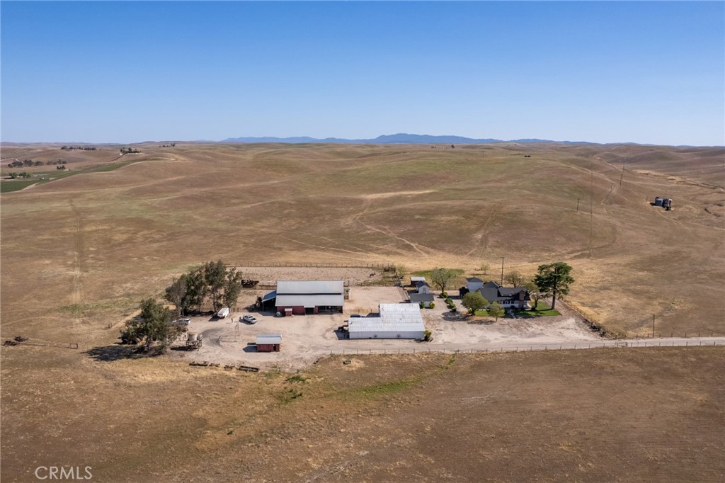 2500 Shandon Property Photo 24