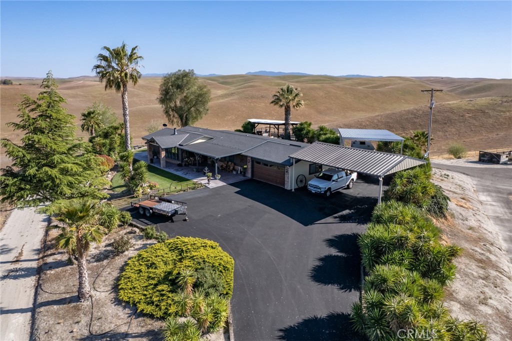 2500 Shandon Property Photo 34
