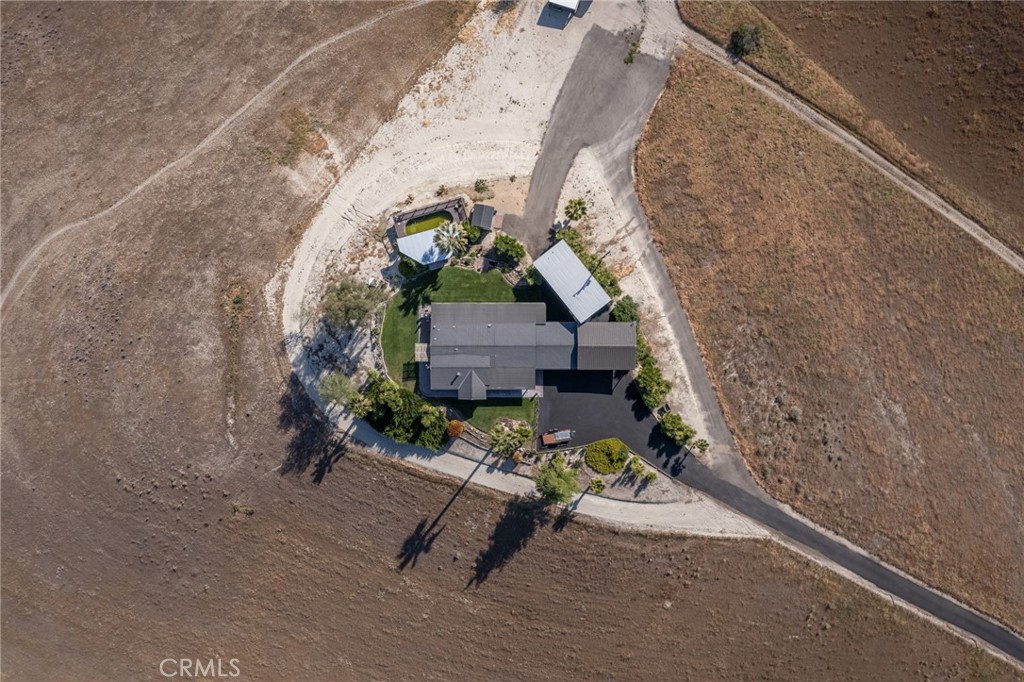2500 Shandon Property Photo 35