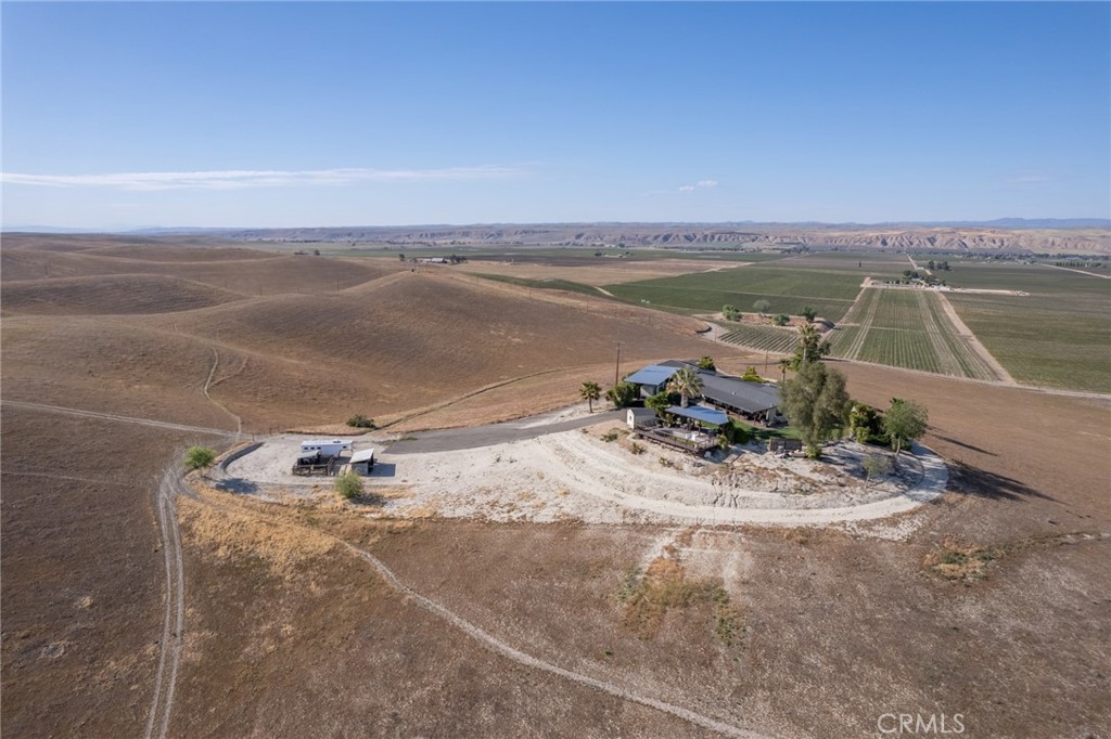 2500 Shandon Property Photo 36