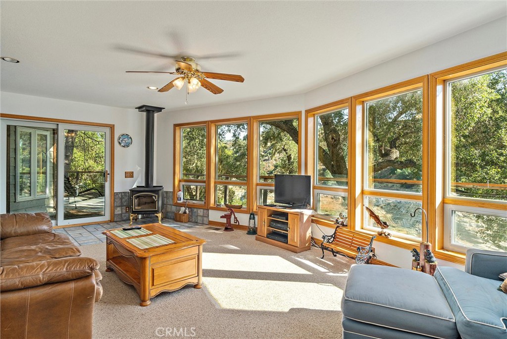 3170 Heron Lane Property Photo 8