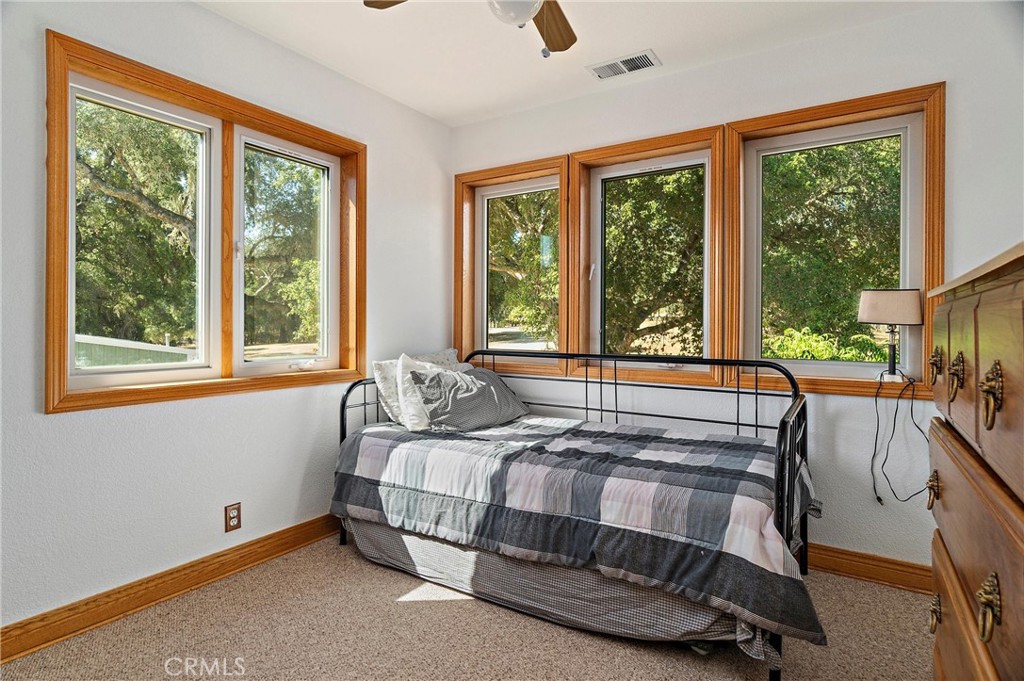 3170 Heron Lane Property Photo 14