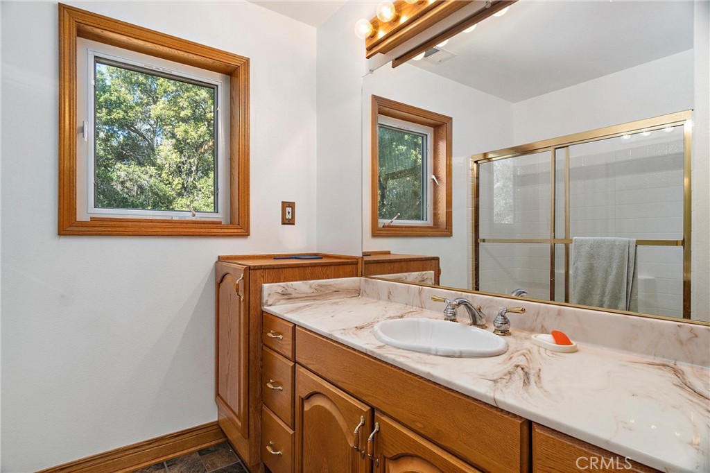 3170 Heron Lane Property Photo 15