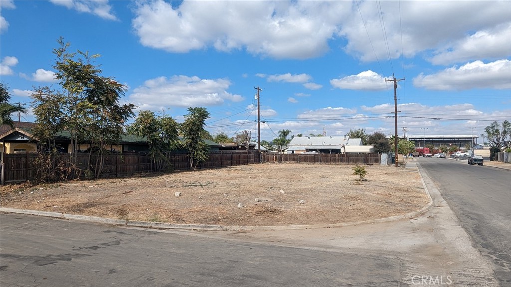 500 Lawson Road Property Photo 13