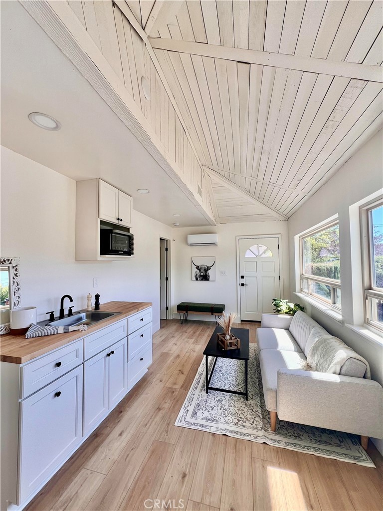 1247 Lana Street Property Photo 25