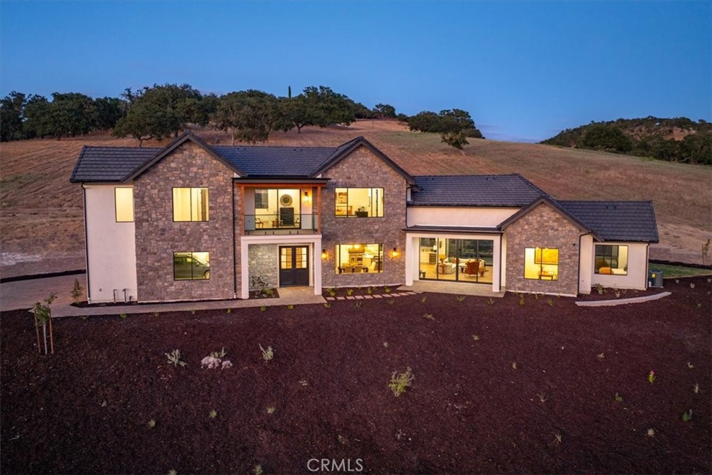 2480 Iron Stone Loop Property Photo 8