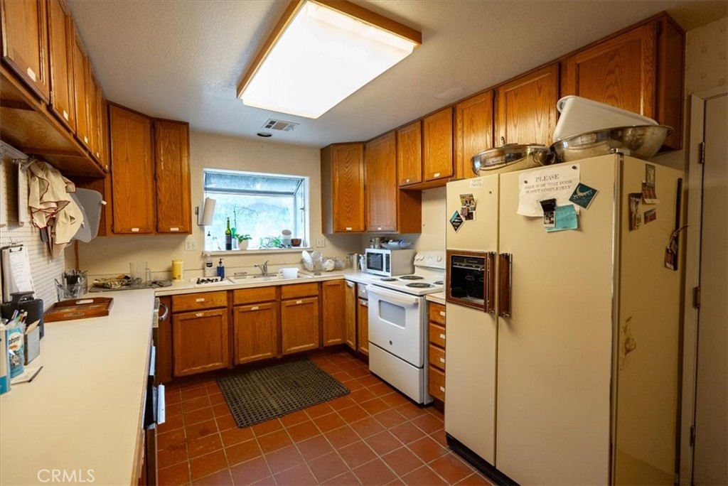 2925 Anderson Road Property Photo 66