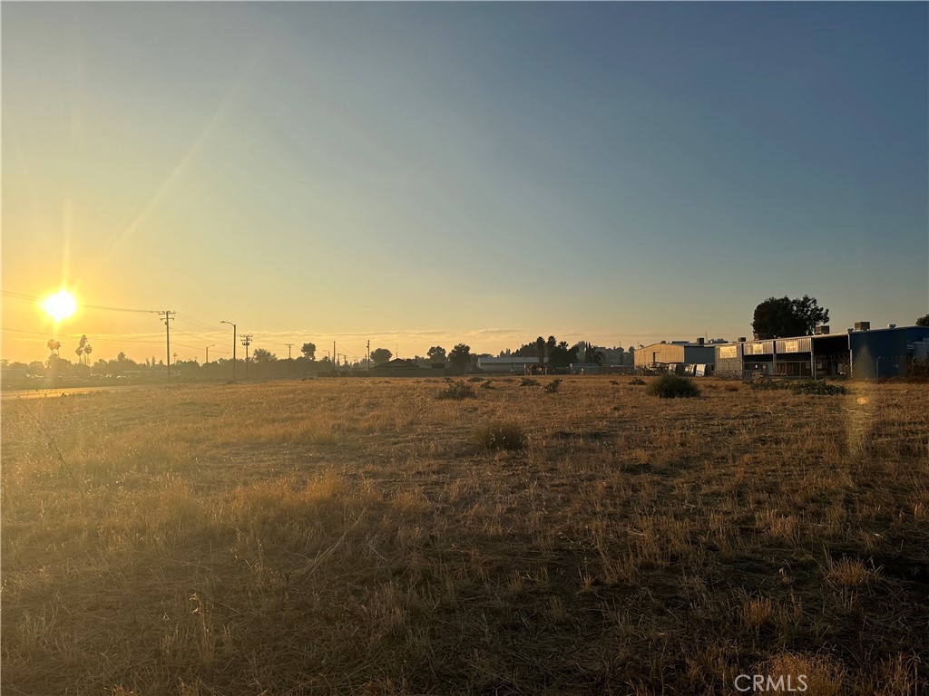 0 Henderson/plano Property Photo 3
