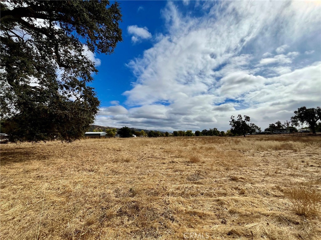 4355 Tampico Road Property Photo