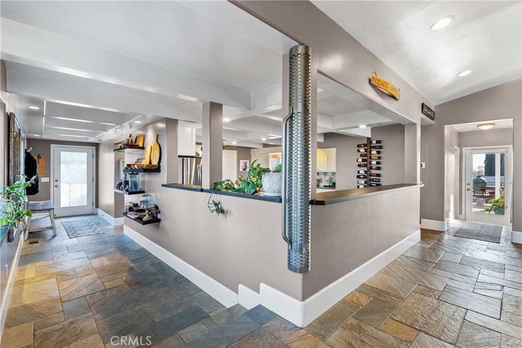 7110 Drake Road Property Photo 16