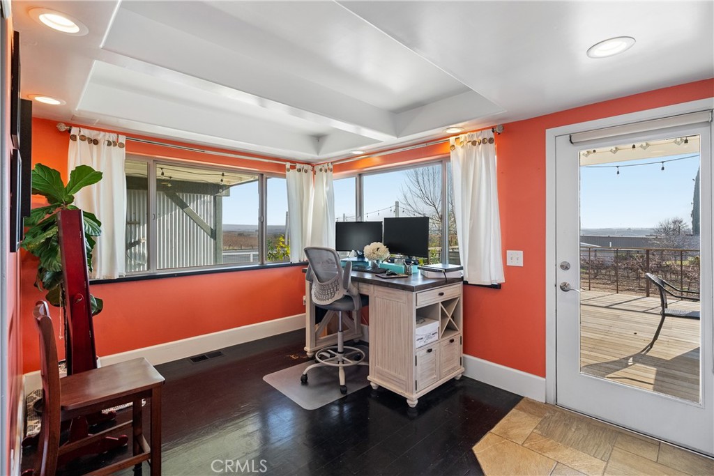 7110 Drake Road Property Photo 48