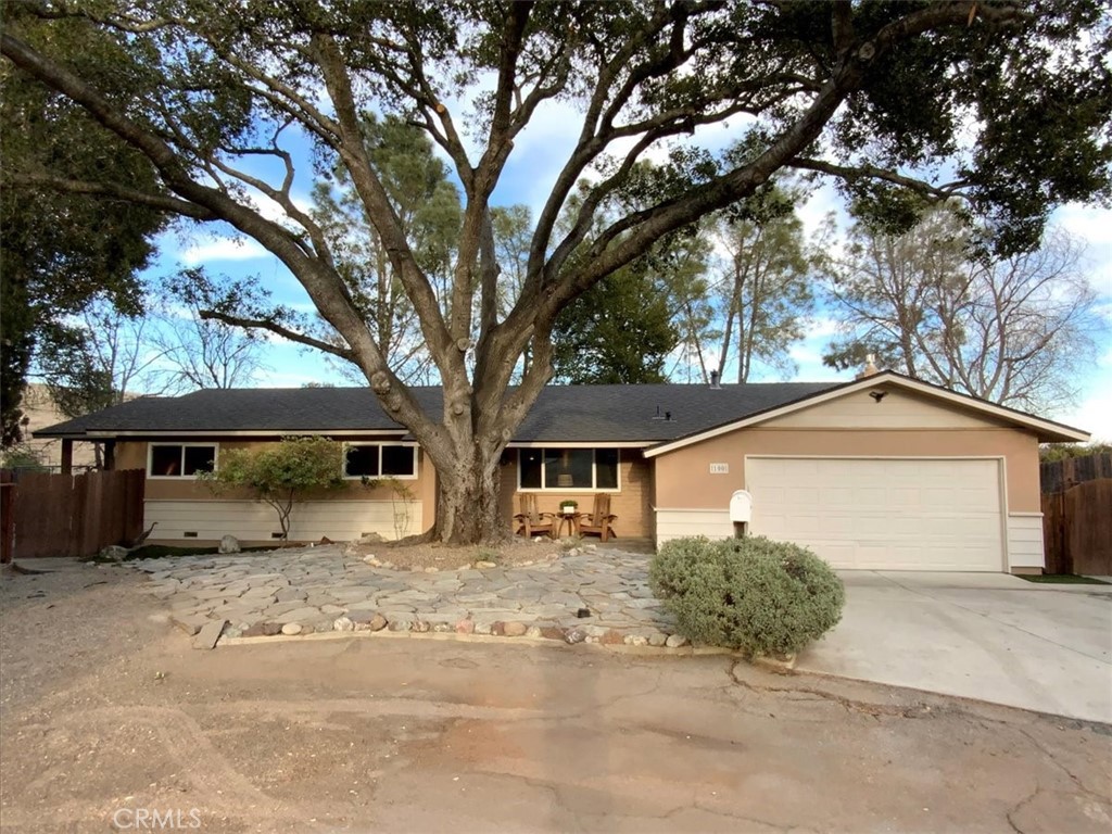 100 Piedmont Place Property Photo 1