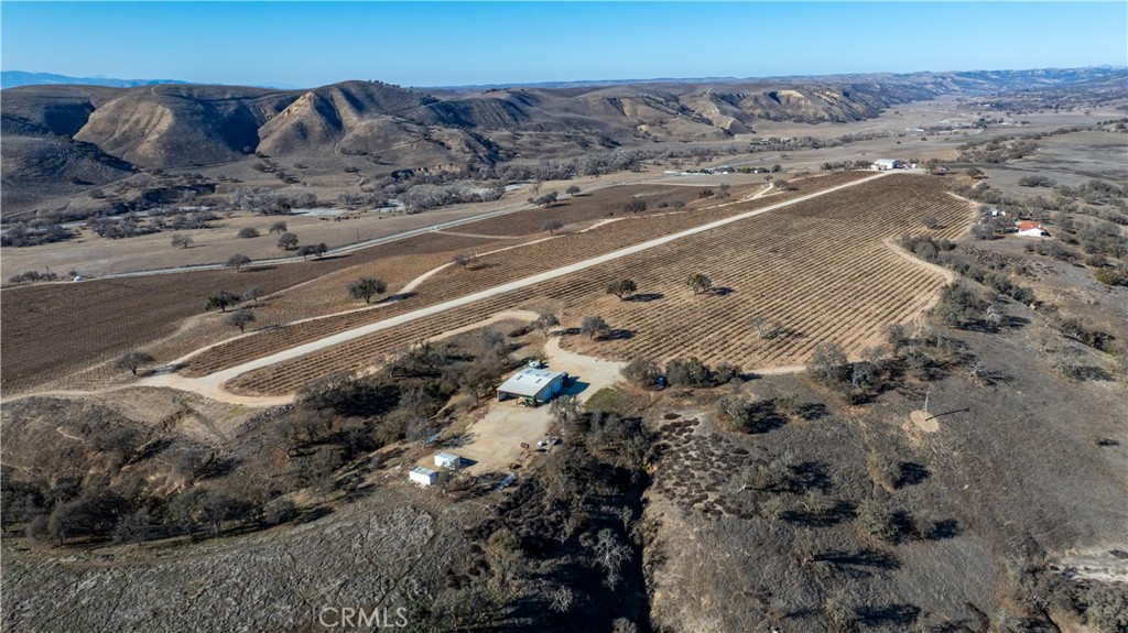 75751 Indian Valley Road Property Photo 3