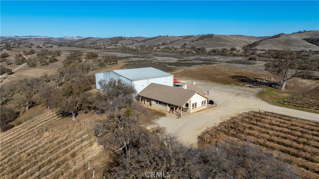 75751 Indian Valley Road Property Photo 5