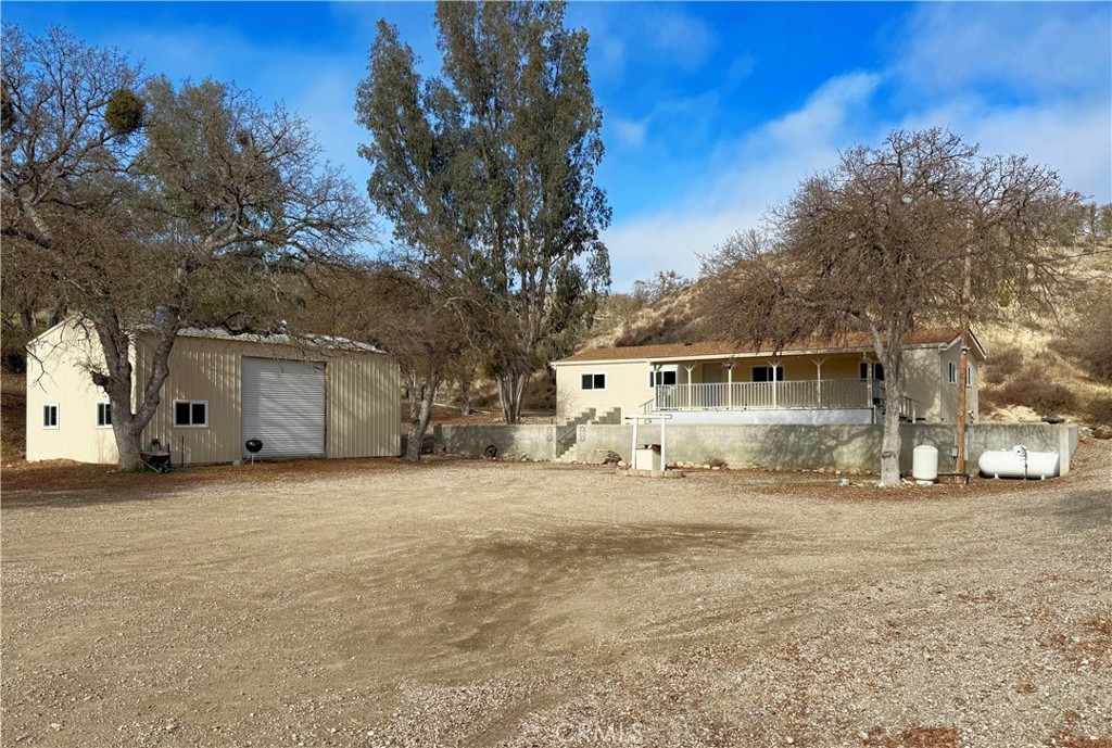 64512 Davis Canyon Road Property Photo 1