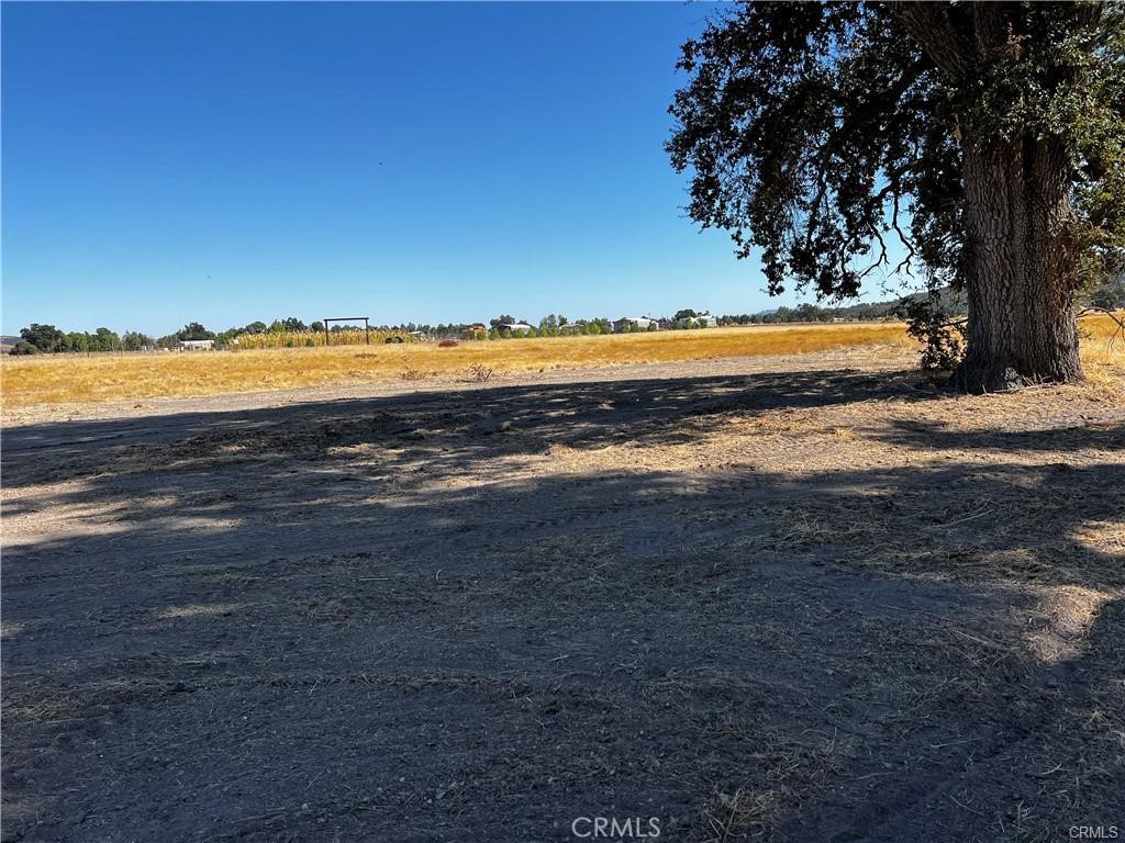 68222 Interlake Road Property Photo