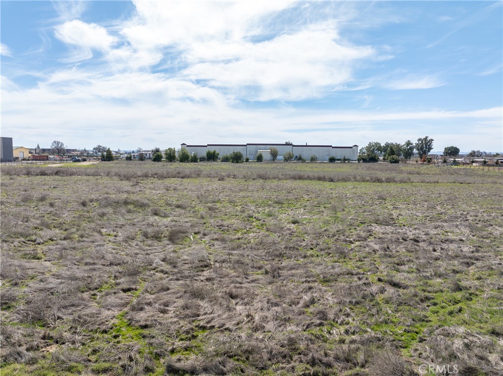 5185 Airport Road Property Photo 9