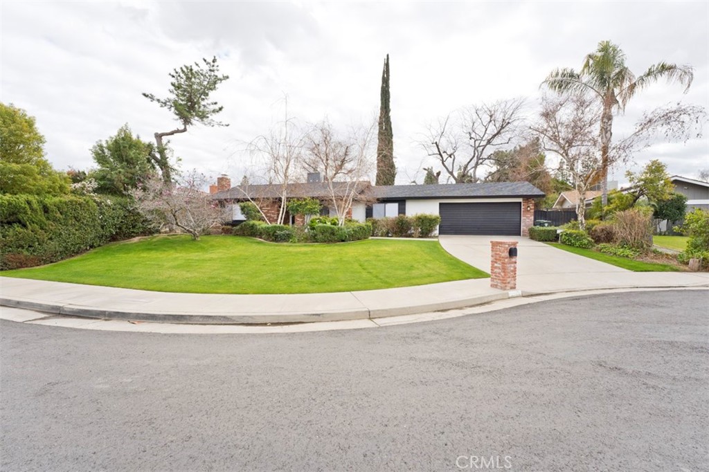 6705 Rexford Way Property Photo